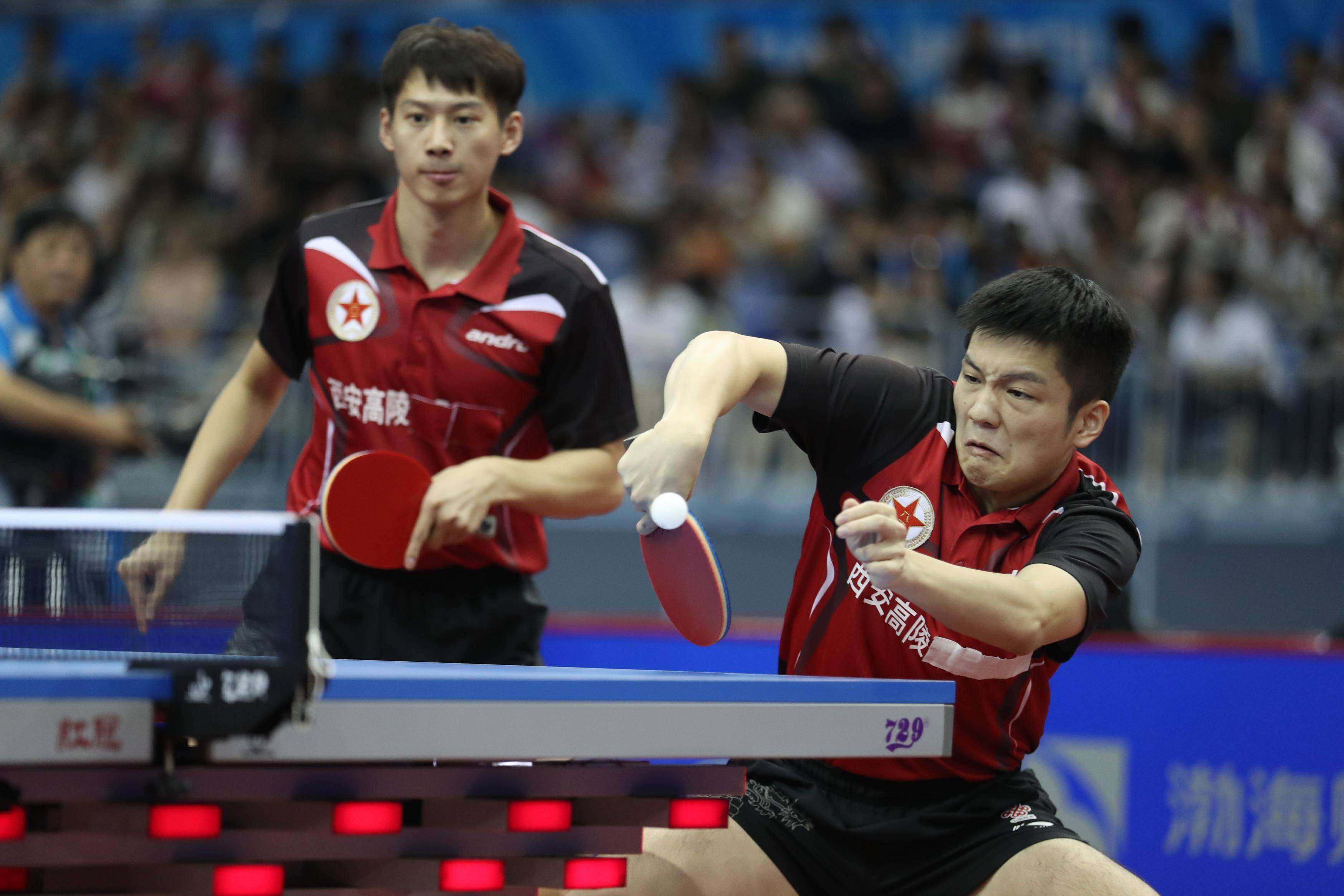 波兰队力克中国队，樊振东扛起全队