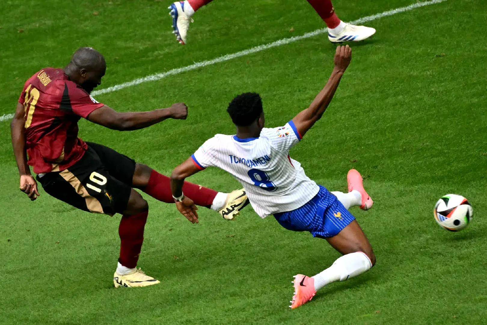 比利时横扫智利,格列兹曼统治全场 比利时横扫智利,格列兹曼统治全场